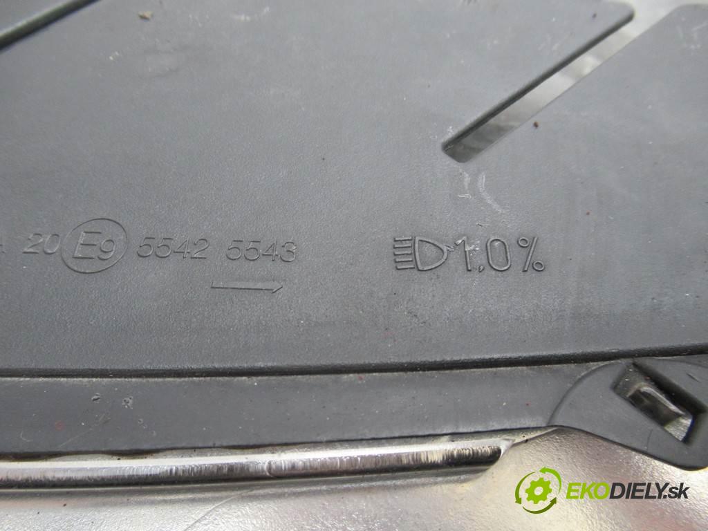 Volkswagen Passat B6  2006 103 kW KOMBI 2.0TDI 140KM 05-10 2000 Svetlomet ľavy XENON 3C0941751D