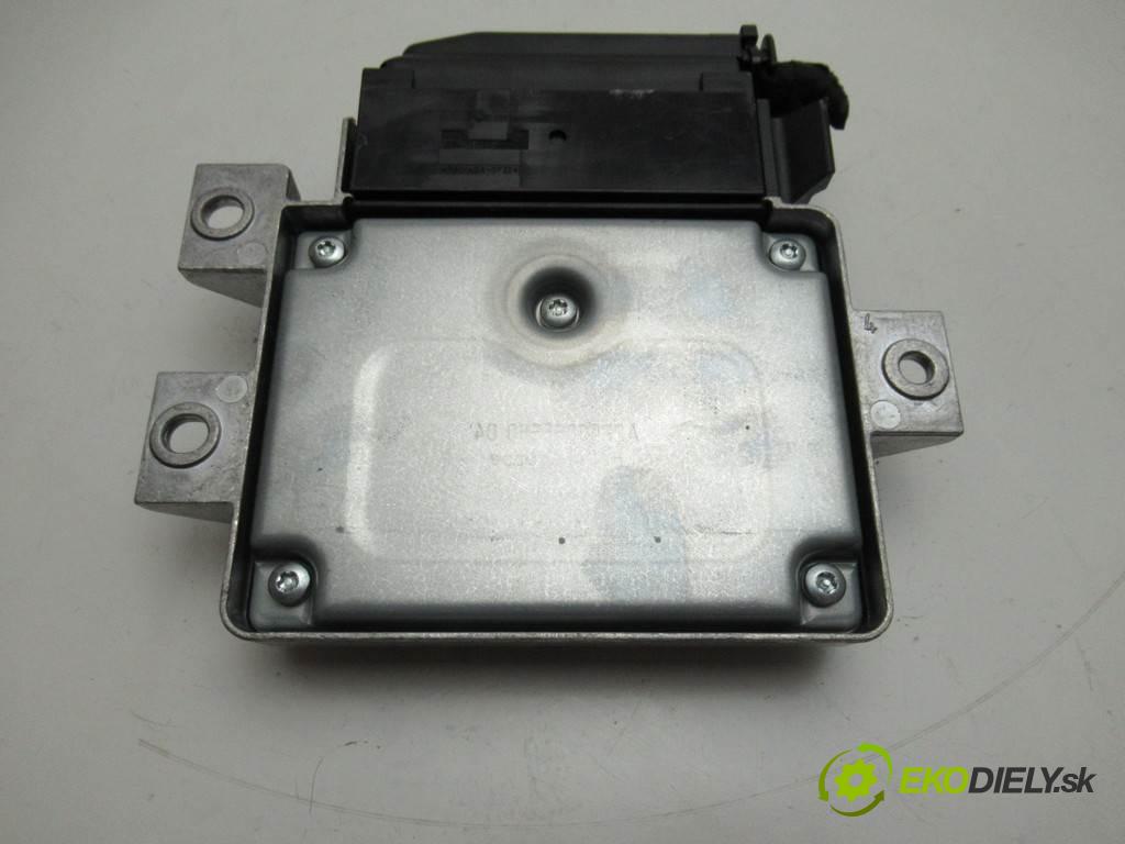 Volkswagen Passat B6    KOMBI 2.0TDI 140KM 05-10  Modul brzdy ručnej brzdy 3C0907801B