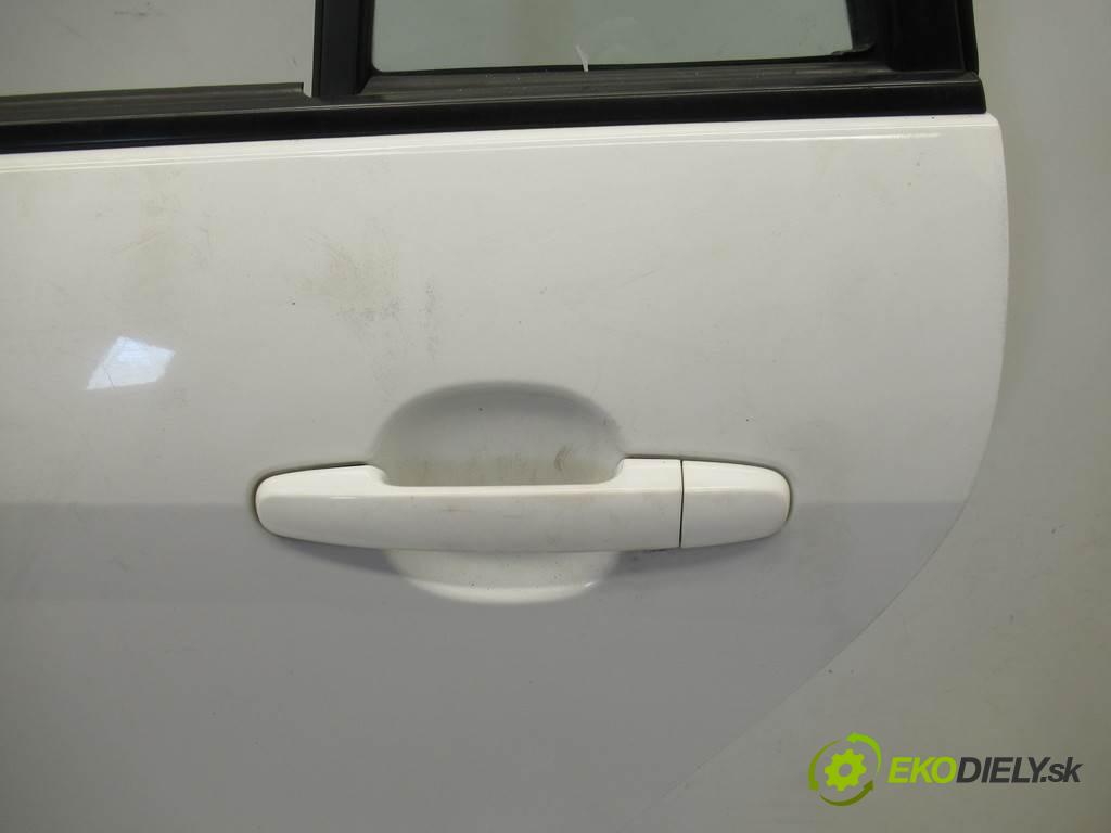 Toyota Corolla Verso  2004 90KM 2.0D-4D 90KM 01-04 1995 dveře zadní část levé