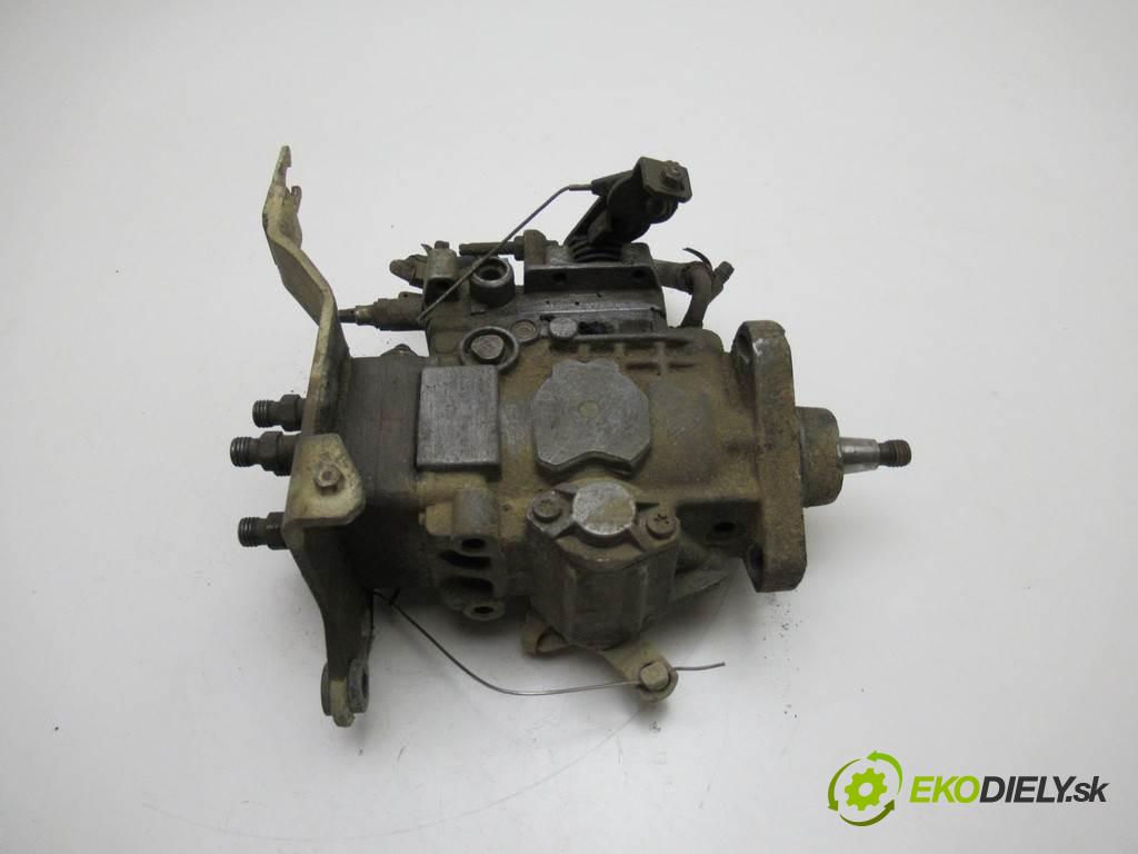 Volkswagen Transporter IV T4  1994  2.4D 78KM 90-03 2400 Pumpa vstrekovacia 074130108G (Vstrekovacie čerpadlá)