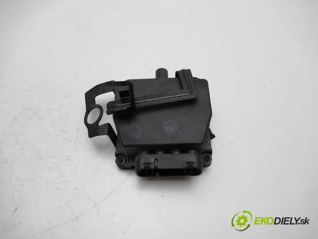 Volkswagen Golf V    HATCHBACK 5D 1.9TDI 105KM 03-08  Ventil magnetický 6Q0906625 (Ostatné)