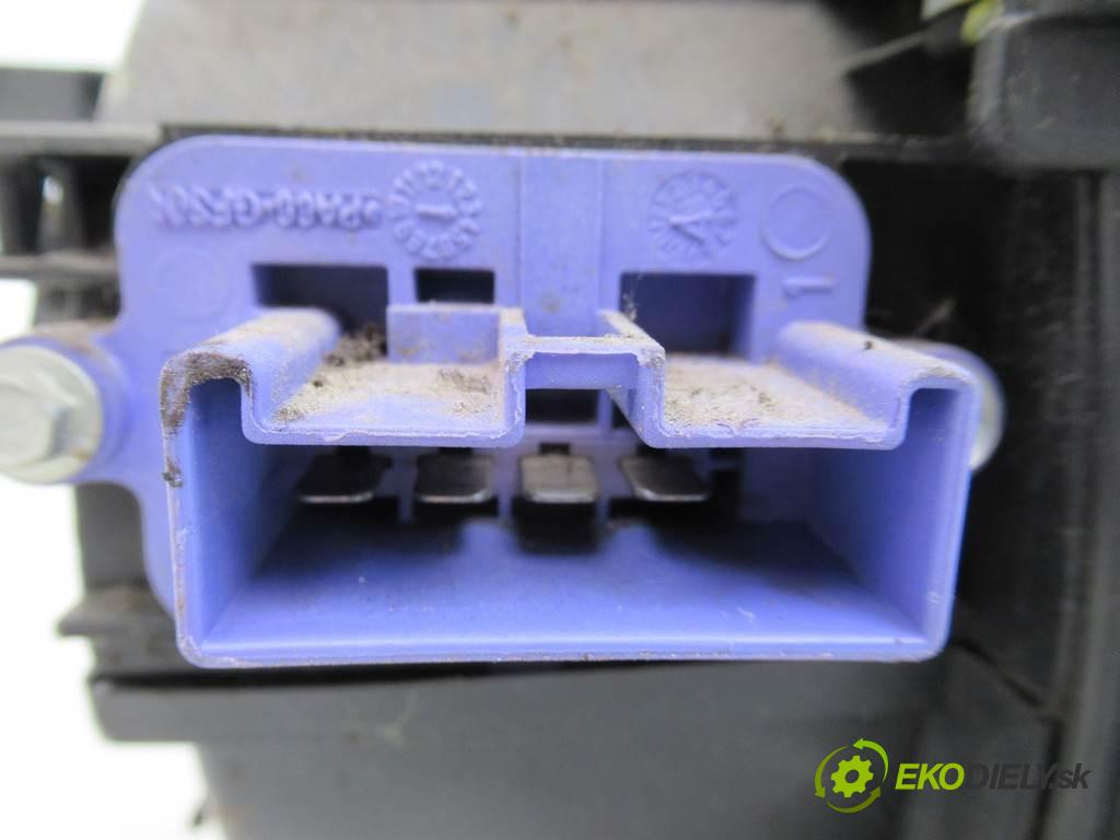 Iveco STRALIS 440S45 2007  440S45  Výhrevné teleso, radiátor kúrenia 5E9920200 (Radiátory kúrenia)