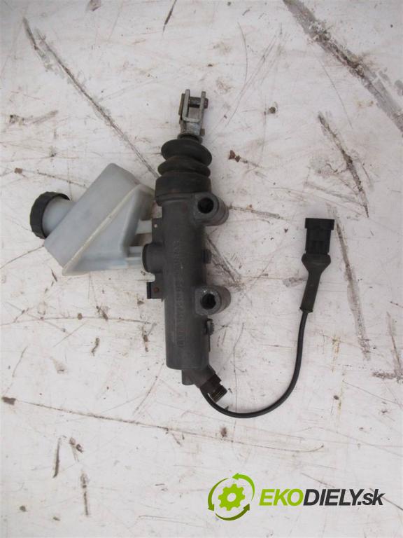 Iveco STRALIS 440S45 2007  440S45  Spojkový valec pumpa spojky  (Valce a ložiská)