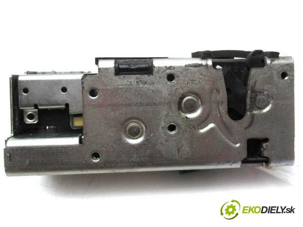 Ford Transit Connect  2010 81 kW MK1 LIFT 1.8TDCI 110KM 06-13 1800 zámok predný pravy 8T1A-V21812-CA