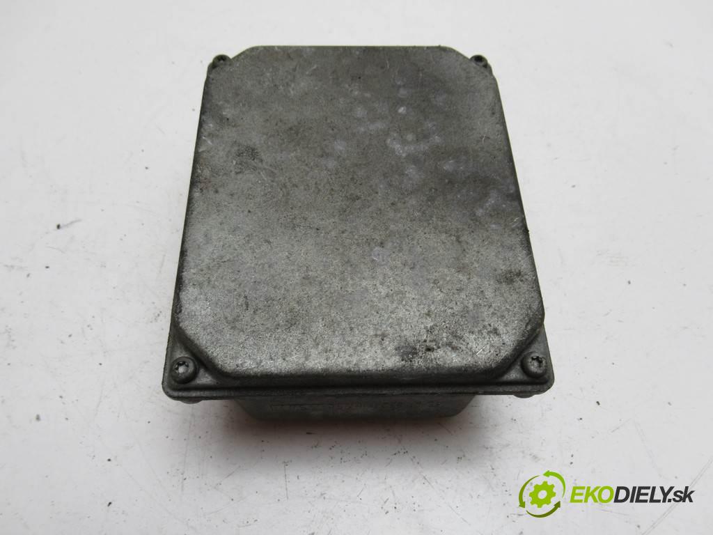 BMW 3 E46    KABRIOLET 3.0B 231KM 98-03  Menič XENON  (Riadiace jednotky xenónu)