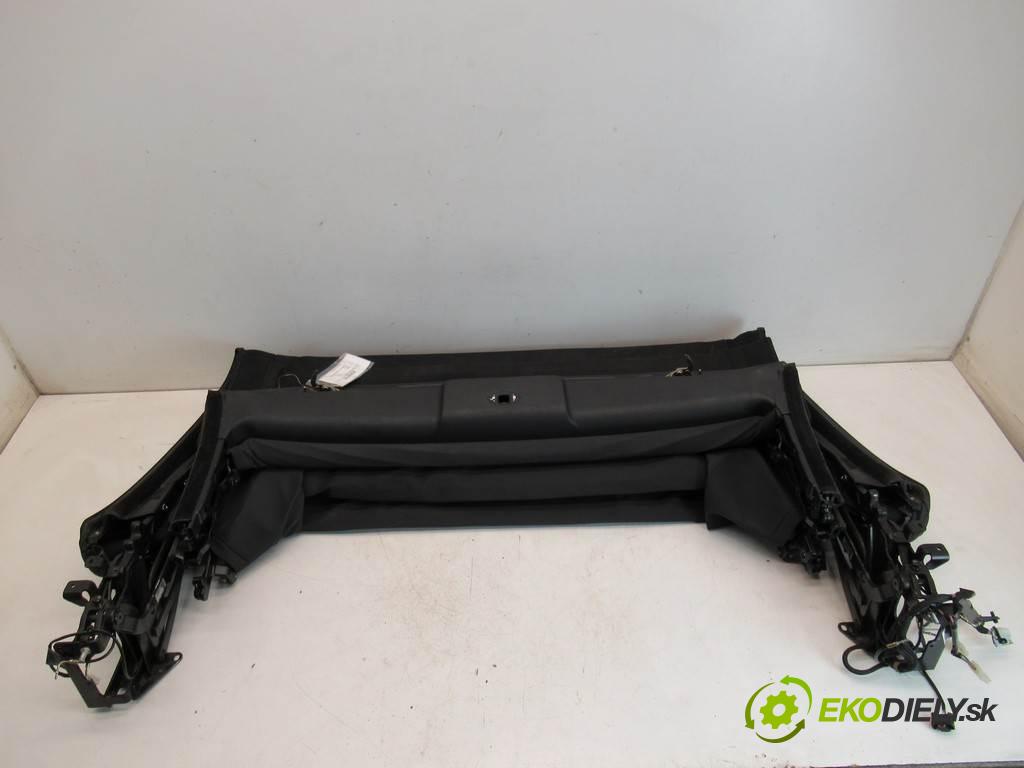 BMW 3 E46 kvalita B poškodený 
 motor 3.0B 170kW (231KM) M54B30 (306S3) 
 VIN: WBABS51090EH32385
 Prevodovka farba rok výroba: 2001
 obdobie