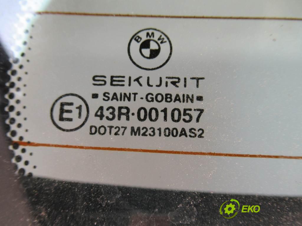 BMW 3 E46 kvalita B poškodený 
 motor 3.0B 170kW (231KM) M54B30 (306S3) 
 VIN: WBABS51090EH32385
 Prevodovka farba rok výroba: 2001
 obdobie