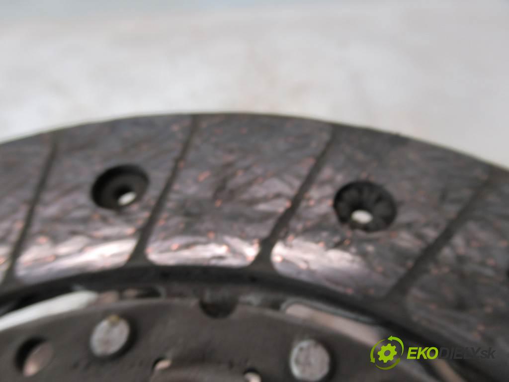 Audi A3 8P  2009 118 kW LIFT HATCHBACK 5D 1.8TFSI 160KM 08-13 1800 Spojková sada (bez ložiska) komplet CDAA (Kompletné sady (bez ložiska))