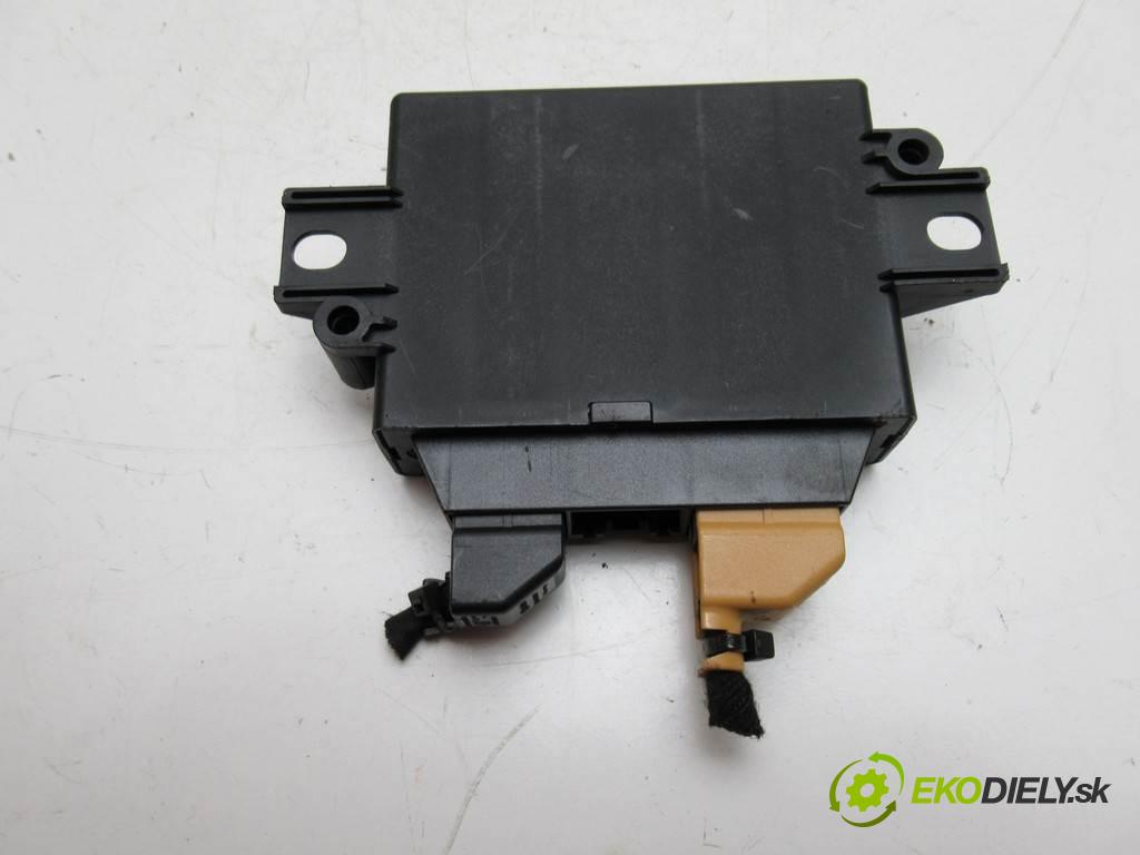 Audi A3 8P    LIFT HATCHBACK 5D 1.8TFSI 160KM 08-13  modul PDC 8P0919475G (Ostatní)