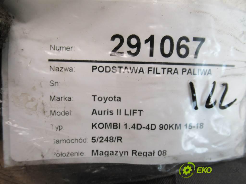 Toyota Auris II LIFT  2018 90KM KOMBI 1.4D-4D 90KM 15-18 1364 Obal filtra paliva 23390-YZZAB (Obaly filtrov paliva)