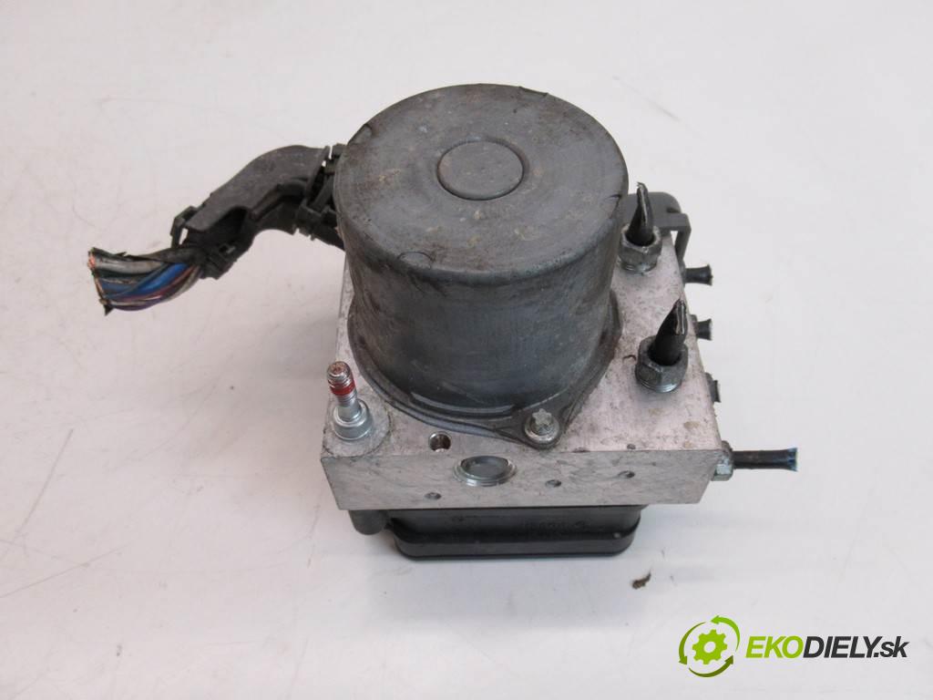 Toyota Auris II LIFT  2018 90KM KOMBI 1.4D-4D 90KM 15-18 1364 Pumpa ABS 44540-02530 (Pumpy ABS)