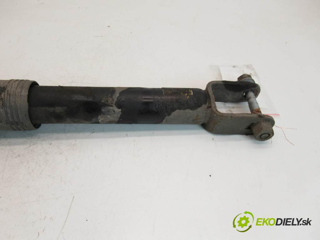 Cadillac CTS II  2012 183KW SEDAN 3.0B V6 274KM 07-14 3000 tlumič zadní část pravý