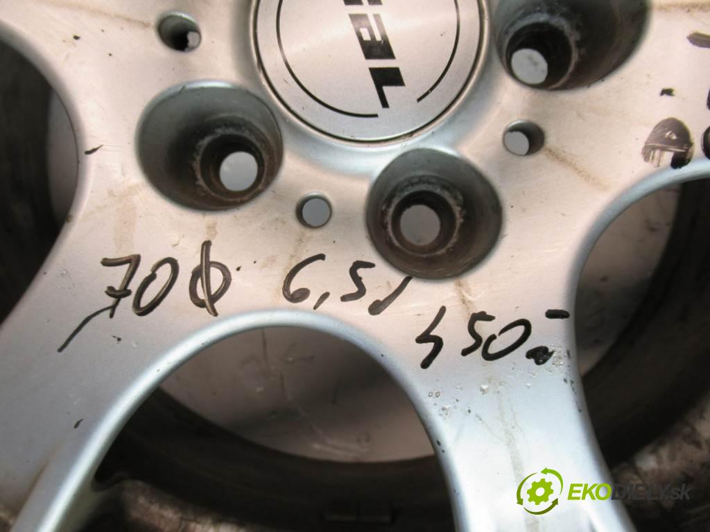 Toyota Auris     15 6,5J 5X114,3 ET45  disky hliníkové 15  (Hliníkové)