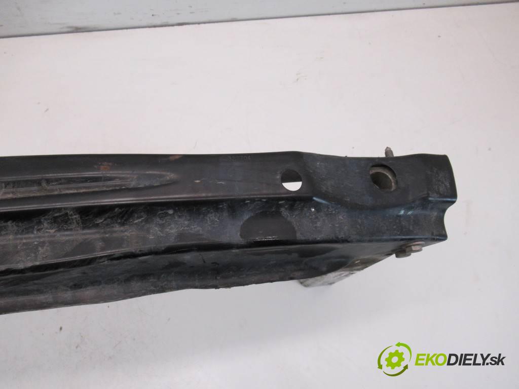 Audi A5 8T  2008 140 kW COUPE 2.7TDI 190KM 07-11 2700 výztuha nárazníka zadní část