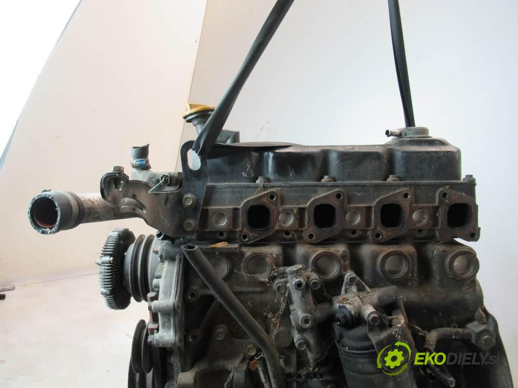 Nissan Terrano II  1999 92 kW 2.7TD 125KM 96-06 2800 motor TD27TI (Motory (kompletní))