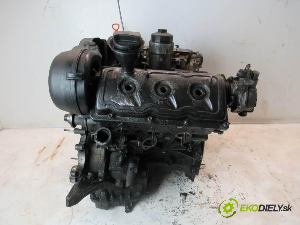 Audi A6 C5  1999 110 kW KOMBI 2.5TDI 150KM 97-04 2500 motor AFB (Motory (kompletní))