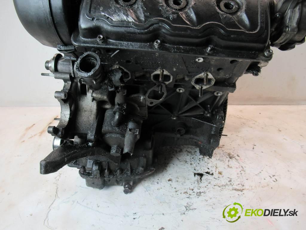 Audi A6 C5  1999 110 kW KOMBI 2.5TDI 150KM 97-04 2500 motor AFB (Motory (kompletní))