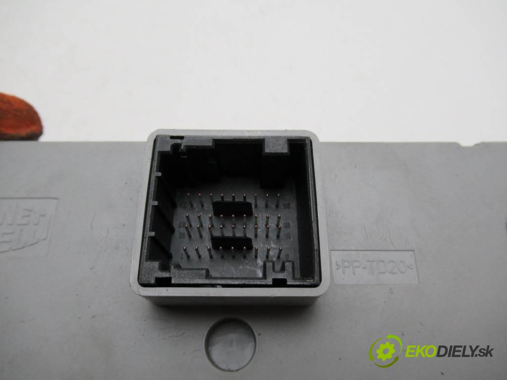 Fiat Idea  2007 51kw 1.3JTD Multijet 70KM 03-10 1248 modul BSI 51781531 (Pojistkové skříňky)