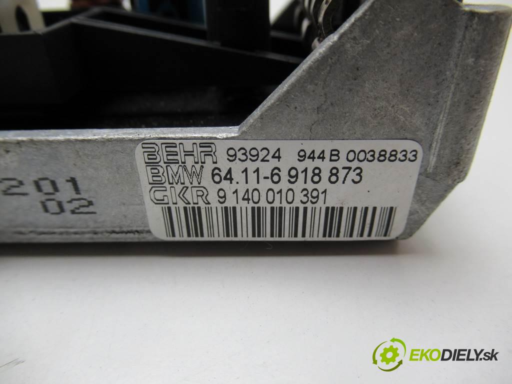 BMW 7 E65  2002  SEDAN 4.4B V8 333KM 01-08 4400 Odpor, rezistor kúrenia vzduchu 6918873 (Odpory (rezistory) kúrenia)