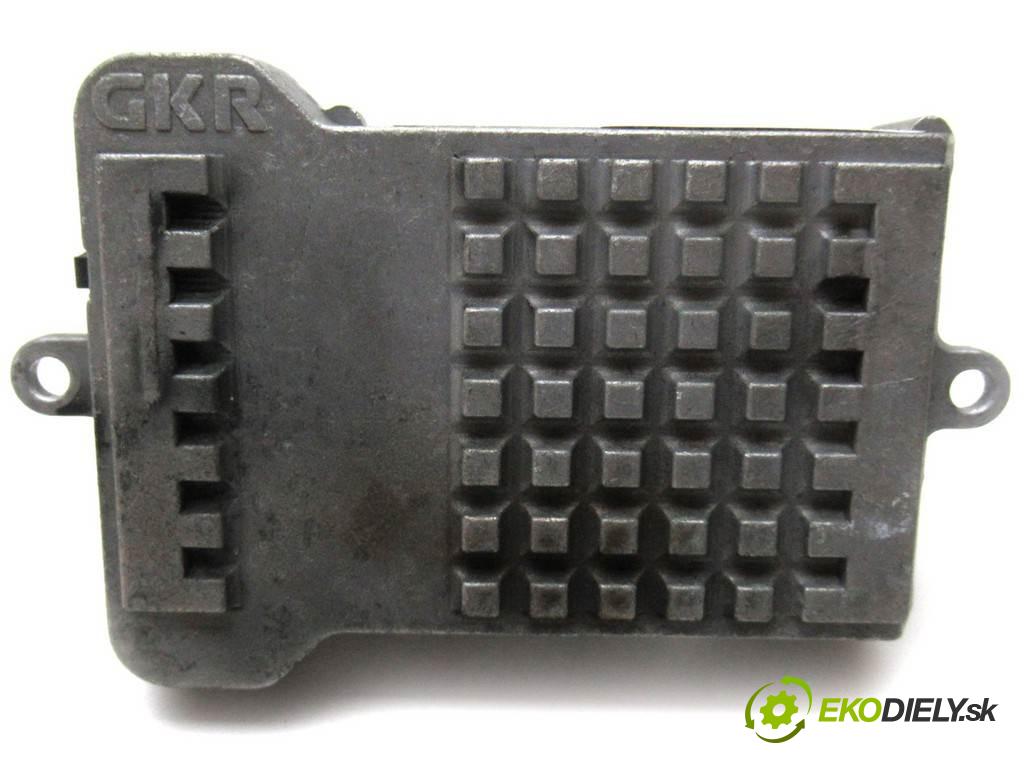 BMW 7 E65  2002  SEDAN 4.4B V8 333KM 01-08 4400 Odpor, rezistor kúrenia vzduchu 6918873 (Odpory (rezistory) kúrenia)