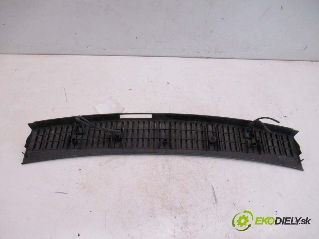 Ford Galaxy LIFT  2002 85 kW 1.9TDI 115KM 00-06 1900 Torpédo, plast pod čelné okno  (Torpéda)