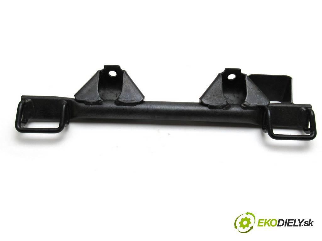 Audi A6 C6    SEDAN QUATTRO 3.0TDI 225KM 04-08  Držiak Uchytenie ISOFIX