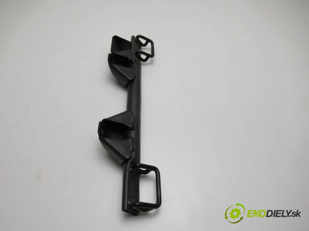 Audi A6 C6    SEDAN QUATTRO 3.0TDI 225KM 04-08  Držiak Uchytenie ISOFIX