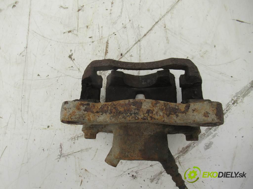 Mitsubishi CANTER    35  Brzdič strmeň predný pravy  (Ostatné)