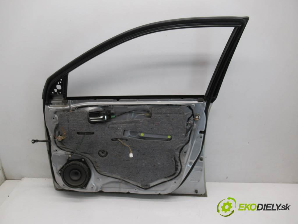 Toyota Corolla E12  2002 81 kW HATCHBACK 5D 2.0D-4D 110KM 02-07 2000 dveře přední část pravé