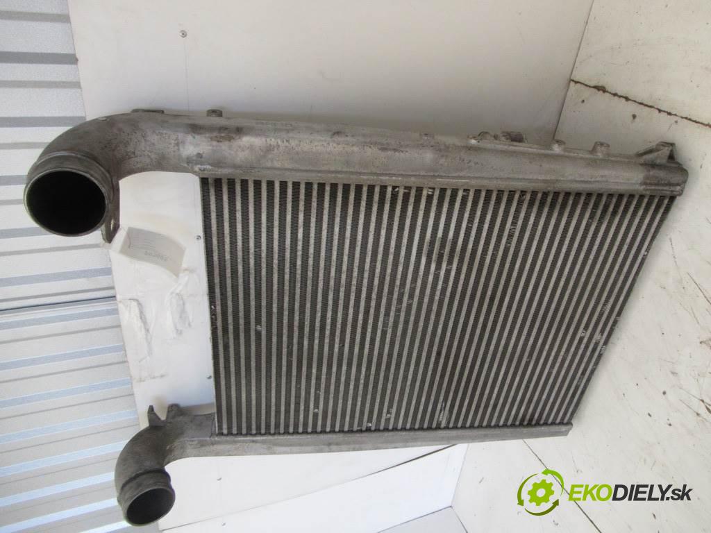 Renault Magnum    .  intercooler 7420833583 (Chladiče nasávaného vzduchu (intercoolery))
