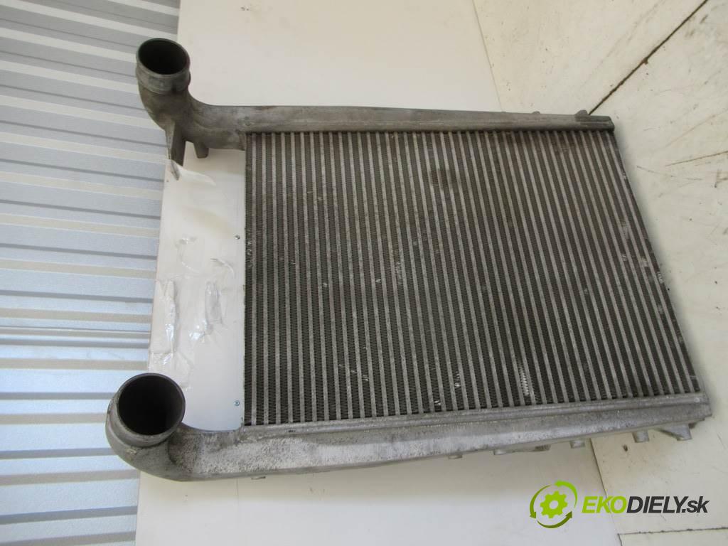 Renault Magnum    .  intercooler 7420833583 (Chladiče nasávaného vzduchu (intercoolery))