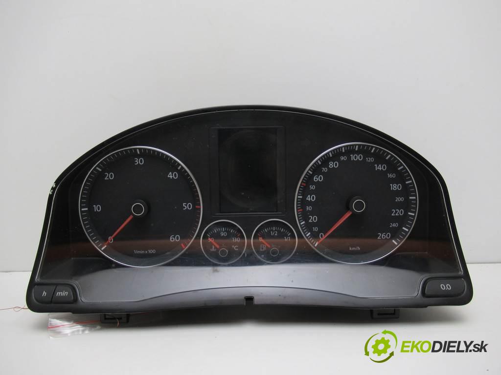 Volkswagen Golf V  2009 77 kW KOMBI 1.9TDI 105KM 03-09 1900 Prístrojovka 1K0920874B (Prístrojové dosky, displeje)