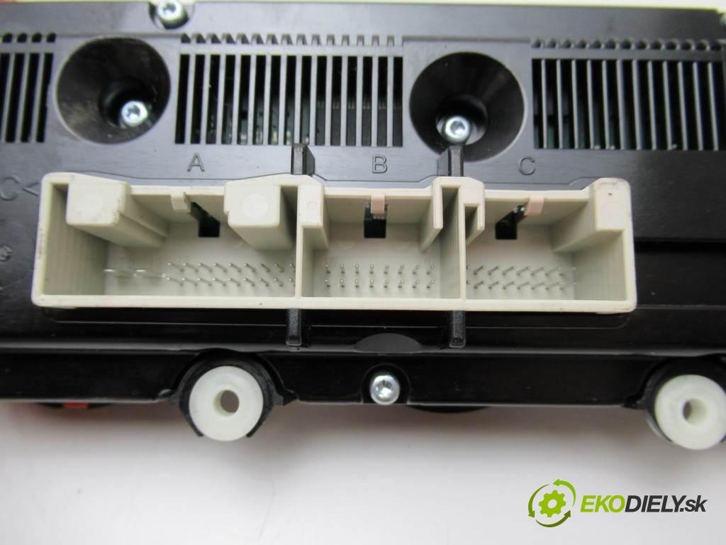 Volkswagen Golf V  2009 77 kW KOMBI 1.9TDI 105KM 03-09 1900 Panel ovládania kúrenia 1K0907044CT (Prepínače, spínače, tlačidlá a ovládače kúrenia)
