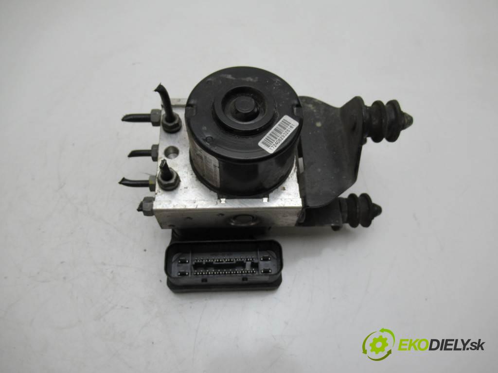 VW GOLF V Kombi 2009 77 kW 1.9 TDI 1896 pumpa ABS 1K0614117AE (Pumpa ABS)