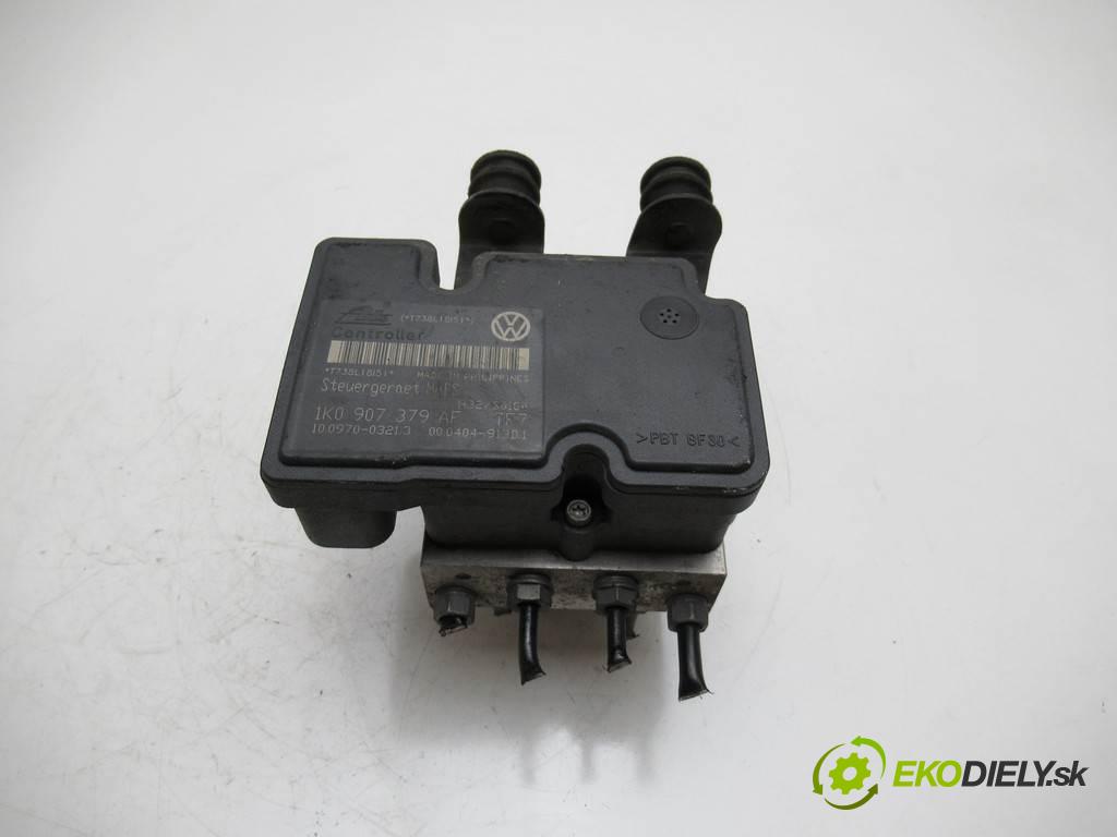 VW GOLF V Kombi 2009 77 kW 1.9 TDI 1896 pumpa ABS 1K0614117AE (Pumpa ABS)