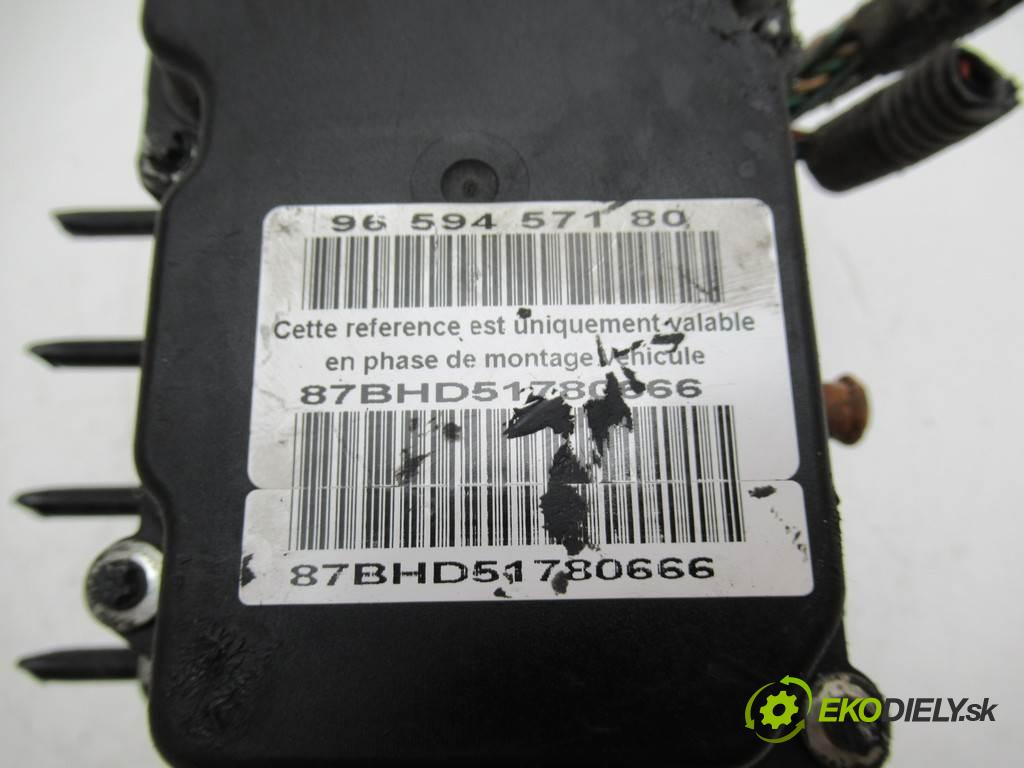 Citroen C4  2005 66 kW HATCHBACK 5D 1.6HDI 90KM 04-10 1600 Pumpa ABS 9659457180 0265800395 (Pumpy ABS)
