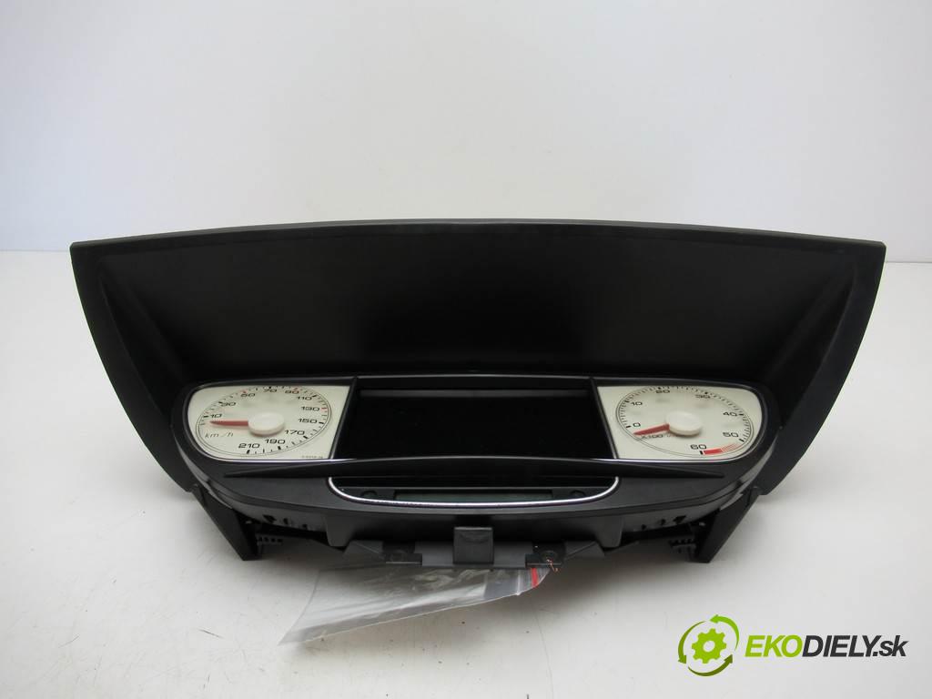 Citroen C8 LIFT  2014 100 kW 2.0HDI 136KM 08-14 2000 Prístrojovka 9803181280 (Prístrojové dosky, displeje)