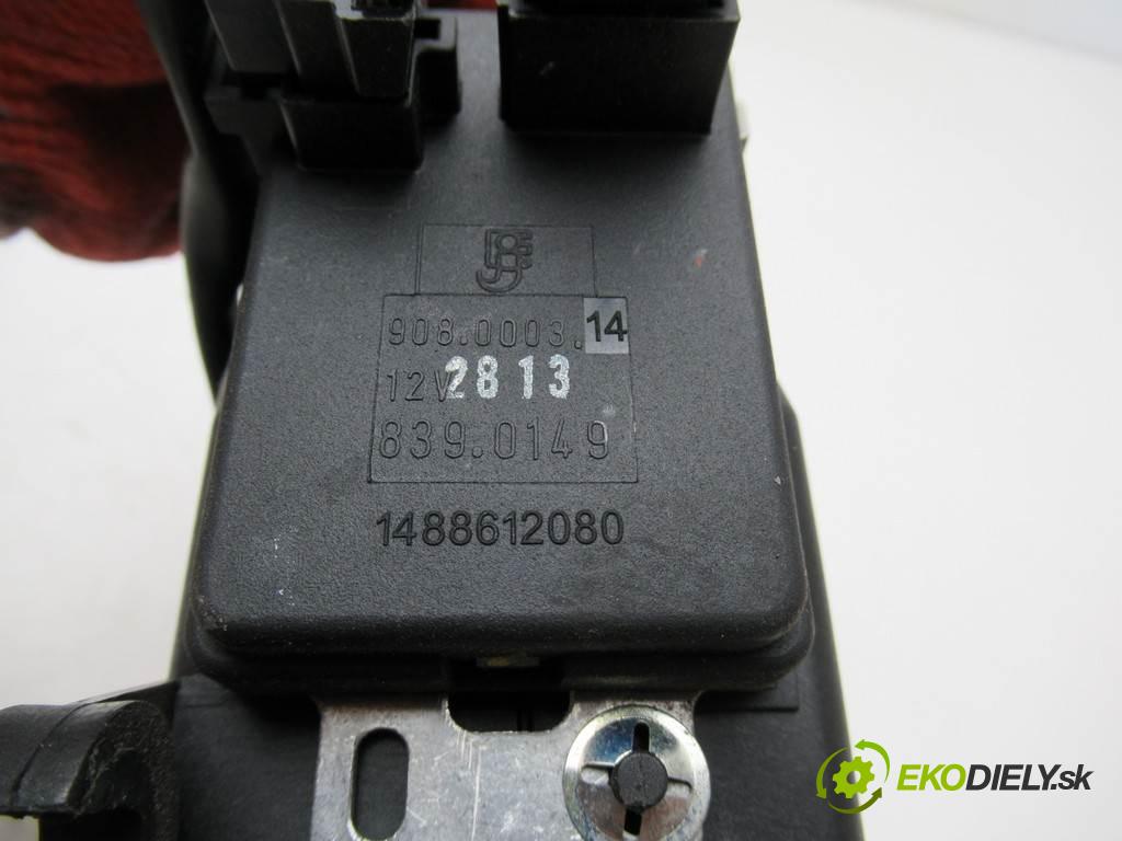 Citroen C8 LIFT    2.0HDI 136KM 08-14  ventilátor topení 1401396180 (Ventilátory topení)