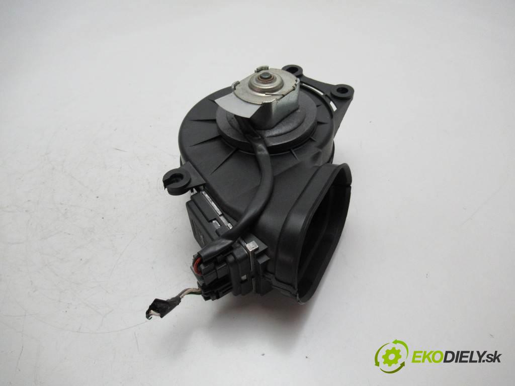 Citroen C8 LIFT    2.0HDI 136KM 08-14  ventilátor topení 1401396180 (Ventilátory topení)