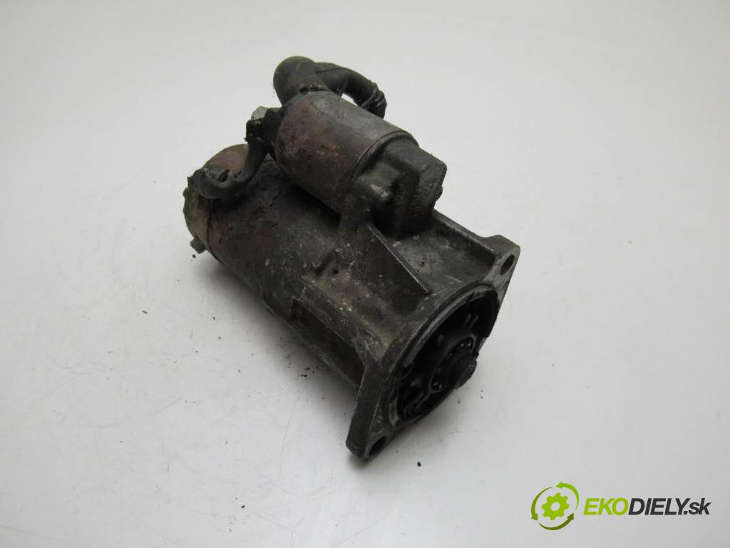 Nissan Terrano II  1993 91 kW 2.4B 124KM 96-06 2400 Štartér 2330086G11 (Štartéry)