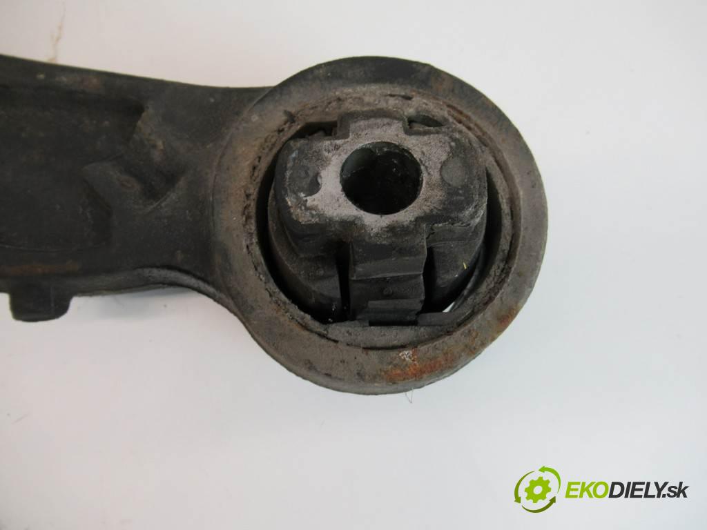 Peugeot Boxer    3.0 HDI 160  Rameno predný ľavy 50706939 (Ostatné)