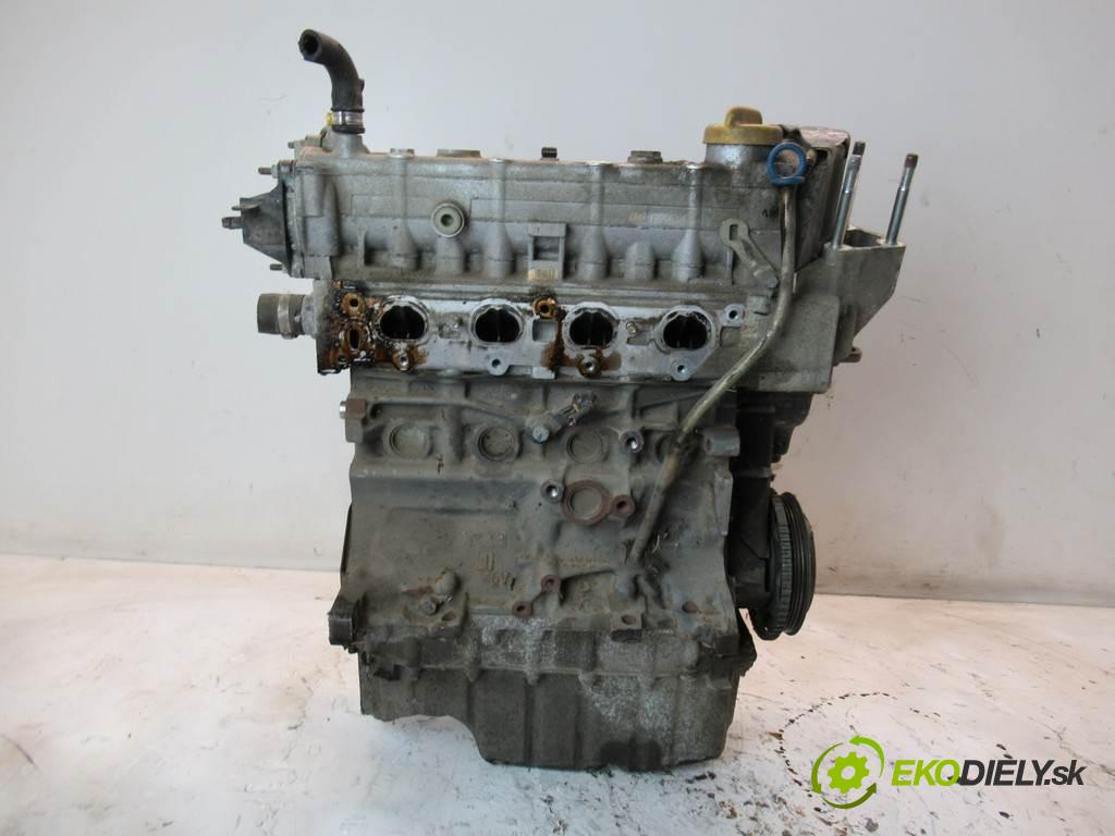 Fiat Stilo  2005 70 kW HATCHBACK 5D 1.4B 95KM 01-07 1400 Motor 843A1000  (Motory (kompletné))