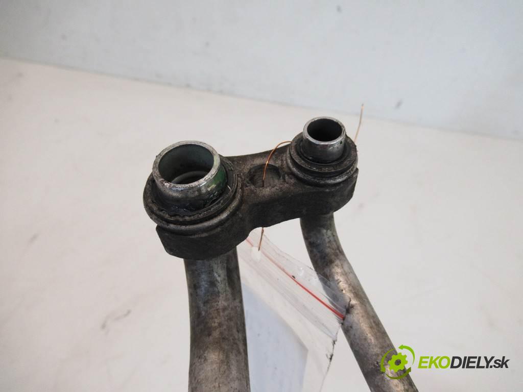 Opel Insignia  2011  KOMBI 2.0CDTI 160KM 08-13 2000 rúrka klimatizace 13220107 (Rozvody klimatizace)