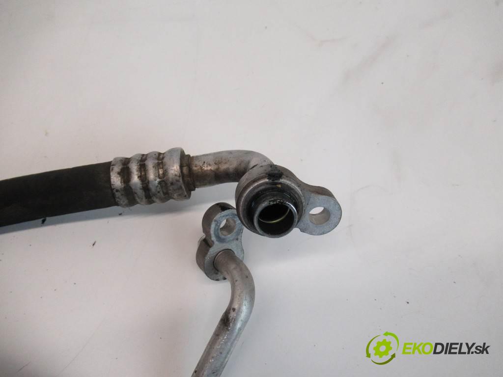 Opel Insignia  2011  KOMBI 2.0CDTI 160KM 08-13 2000 rúrka klimatizace 13220107 (Rozvody klimatizace)