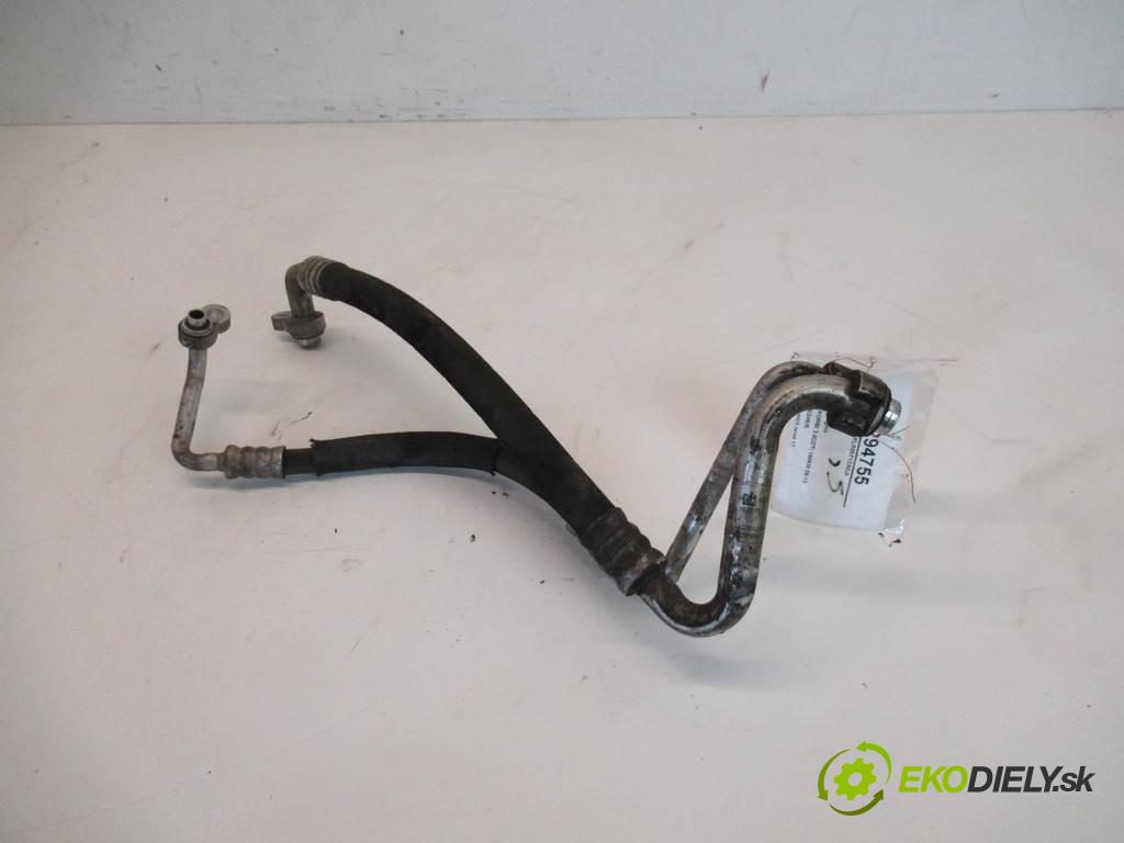 Opel Insignia  2011  KOMBI 2.0CDTI 160KM 08-13 2000 rúrka klimatizace 13220107 (Rozvody klimatizace)