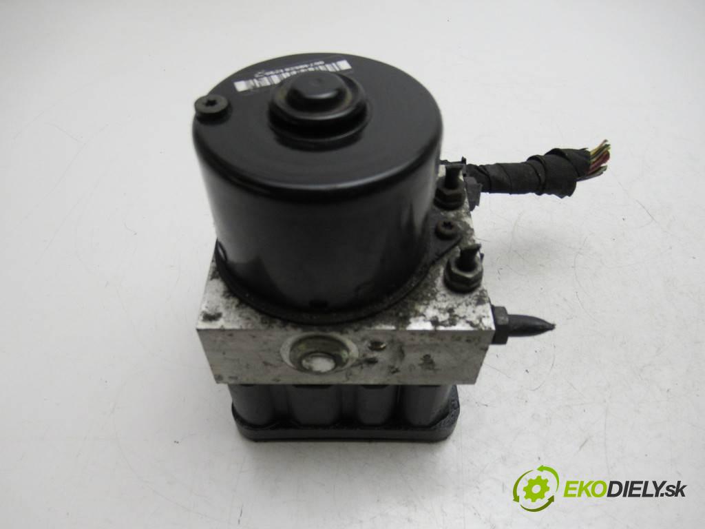 Audi A2  2002 55 kW HATCHBACK 5D 1.4B 75KM 00-05 1400 Pumpa ABS 8Z0614517G 8Z0907379D (Pumpy ABS)