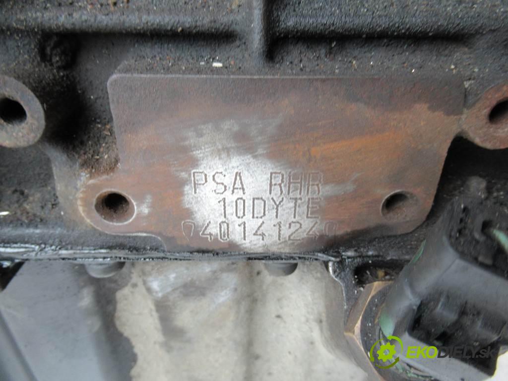 Peugeot 407 SW  2004 100 kW KOMBI 2.0HDI 136KM 04-11 2000 motor RHR (Motory (kompletní))