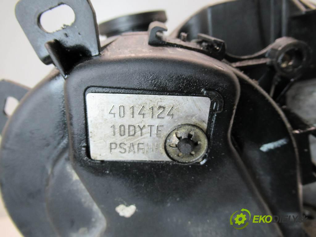 Peugeot 407 SW  2004 100 kW KOMBI 2.0HDI 136KM 04-11 2000 motor RHR (Motory (kompletní))