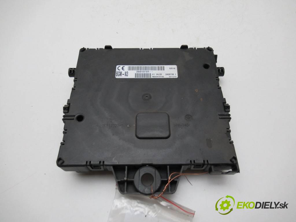 Opel Movano B    2.3 CDTI 125 10-  Modul BCM 284B10516R (Ostatné)