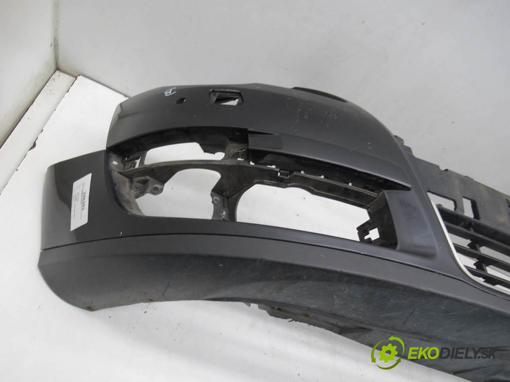 Volkswagen Passat B6  2007 103 kW KOMBI 5D 2.0TDI 140KM 05-10 2000 nárazník přední část